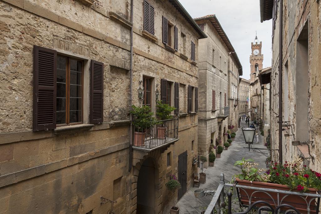 Affittacamere Del Corso Pienza Exterior foto